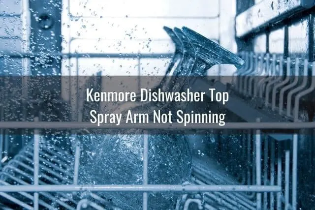 Dishwasher spray arm water glaseses