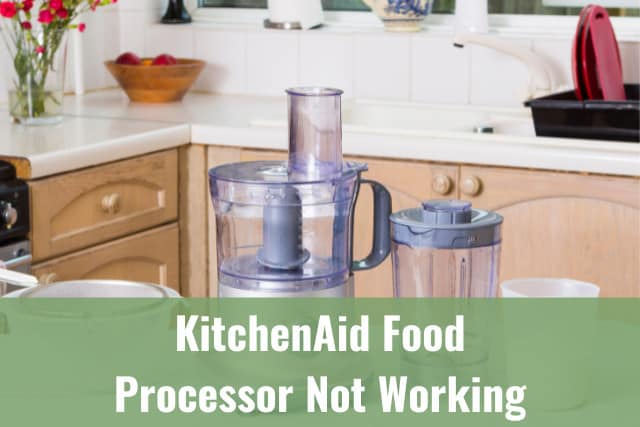 Food processor in the table